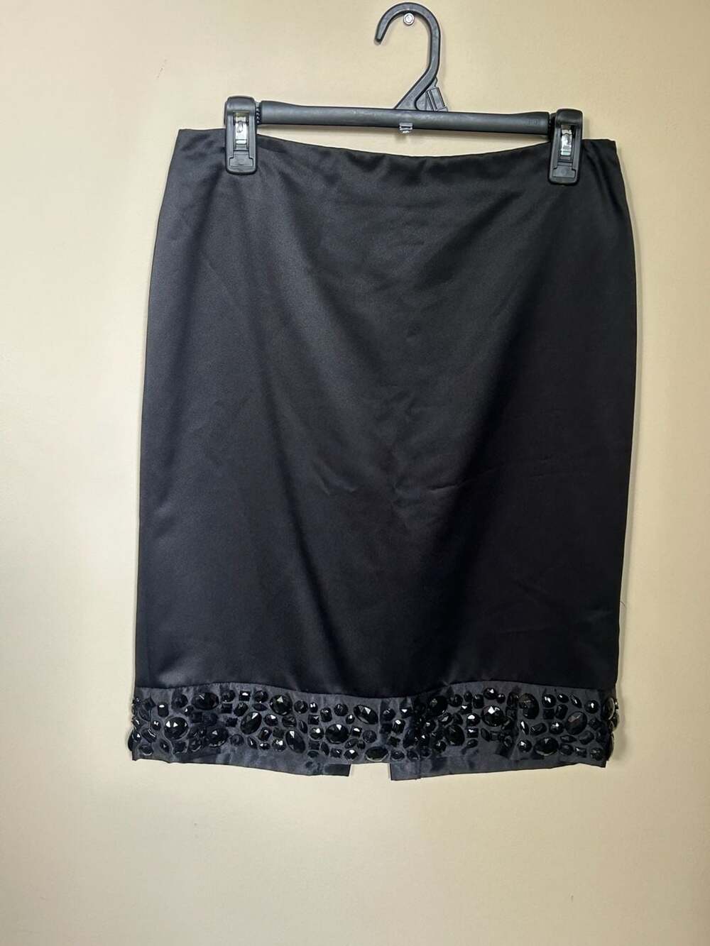White House Black Market Black Satin Beaded Gem Embellished Pencil Skirt Size 4